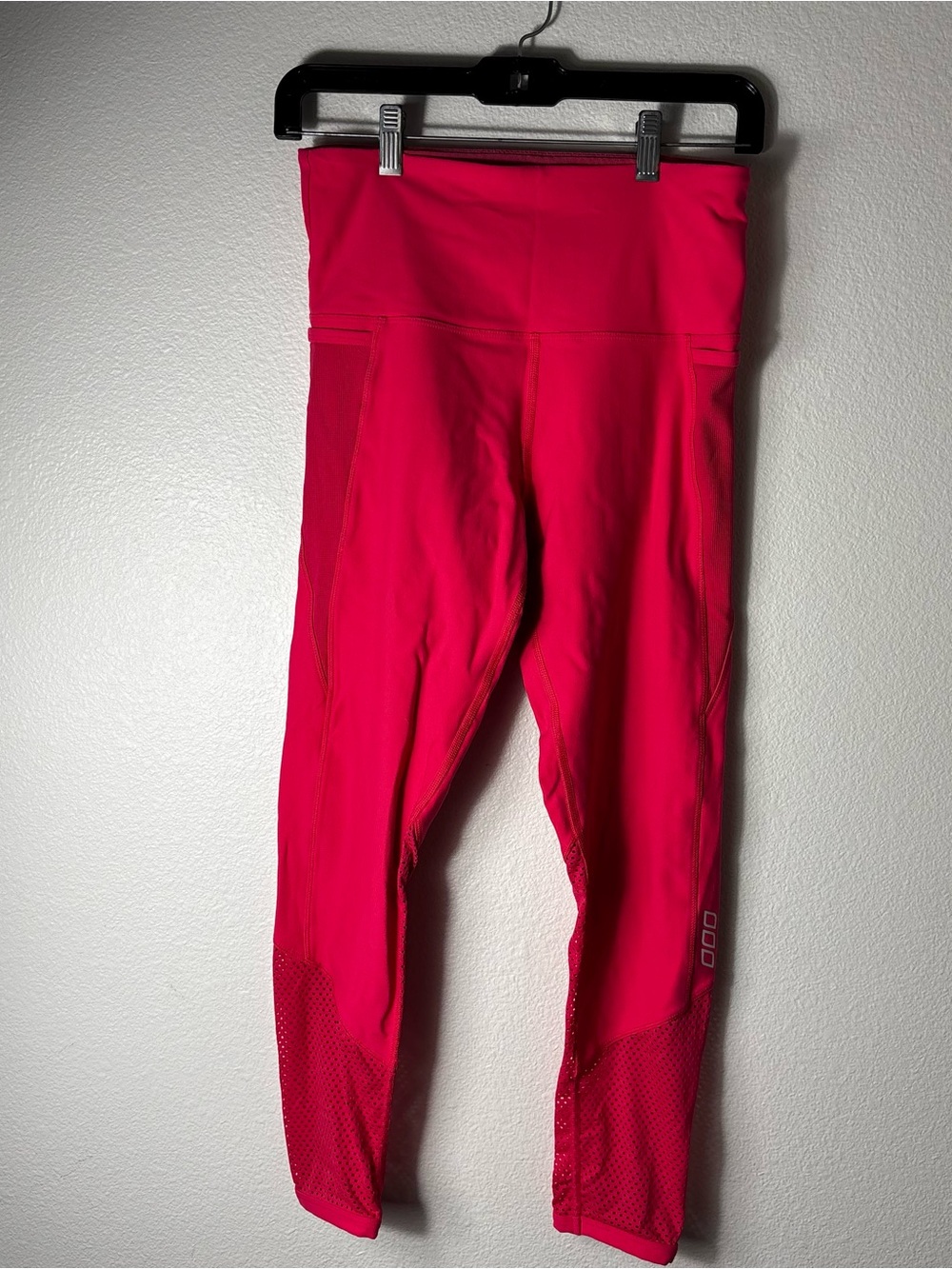 Lorna Jane Women’s Small Pink Mesh Panel Leggings